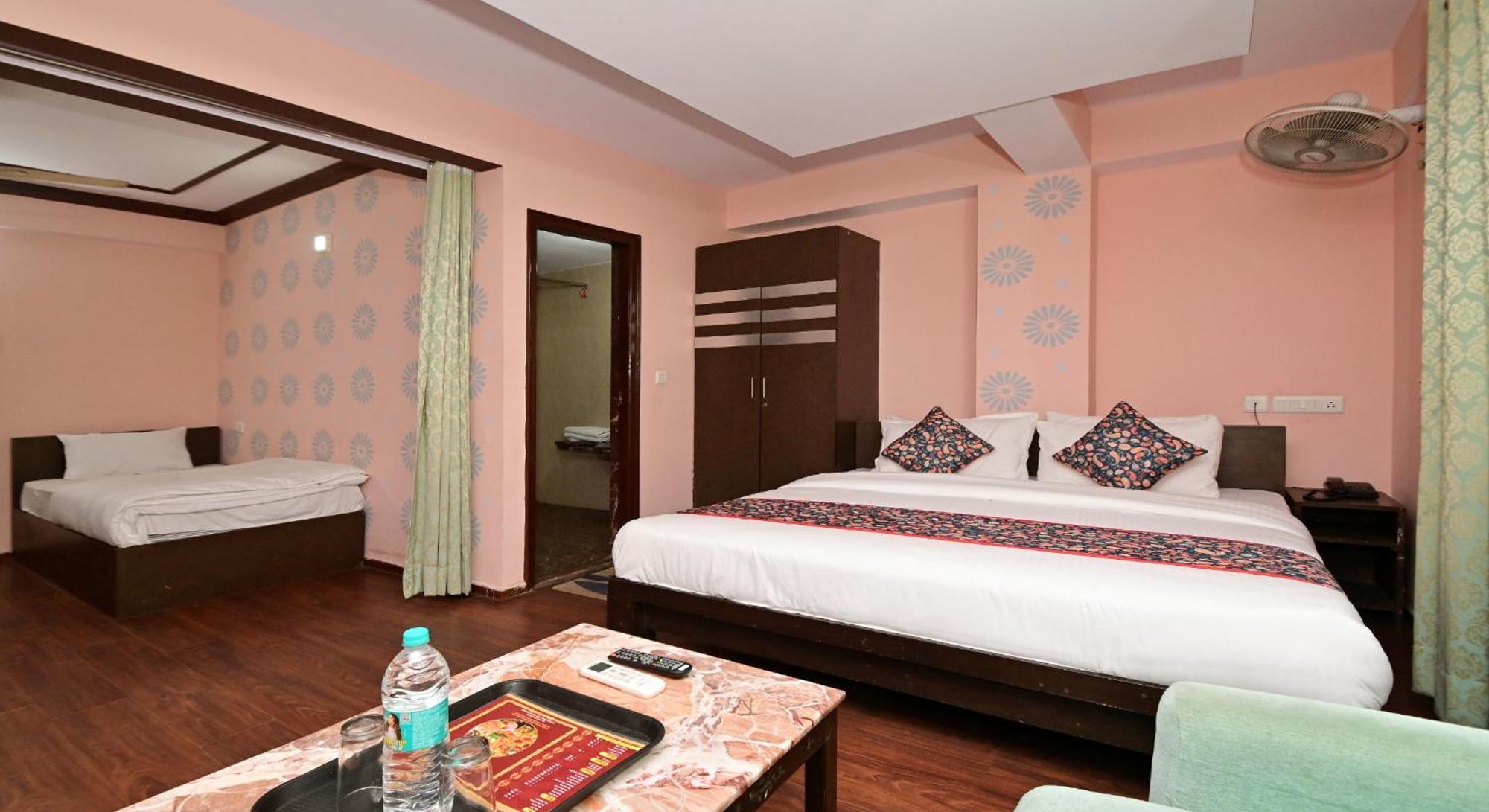 Hotel Laxmi Villa Palace-Near Jaipur Railway Station Экстерьер фото