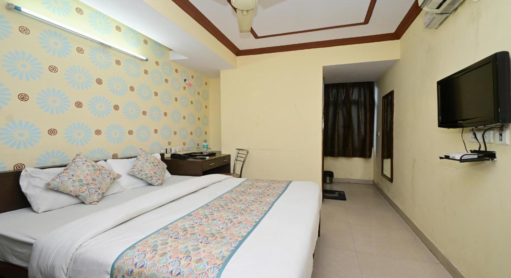 Hotel Laxmi Villa Palace-Near Jaipur Railway Station Экстерьер фото